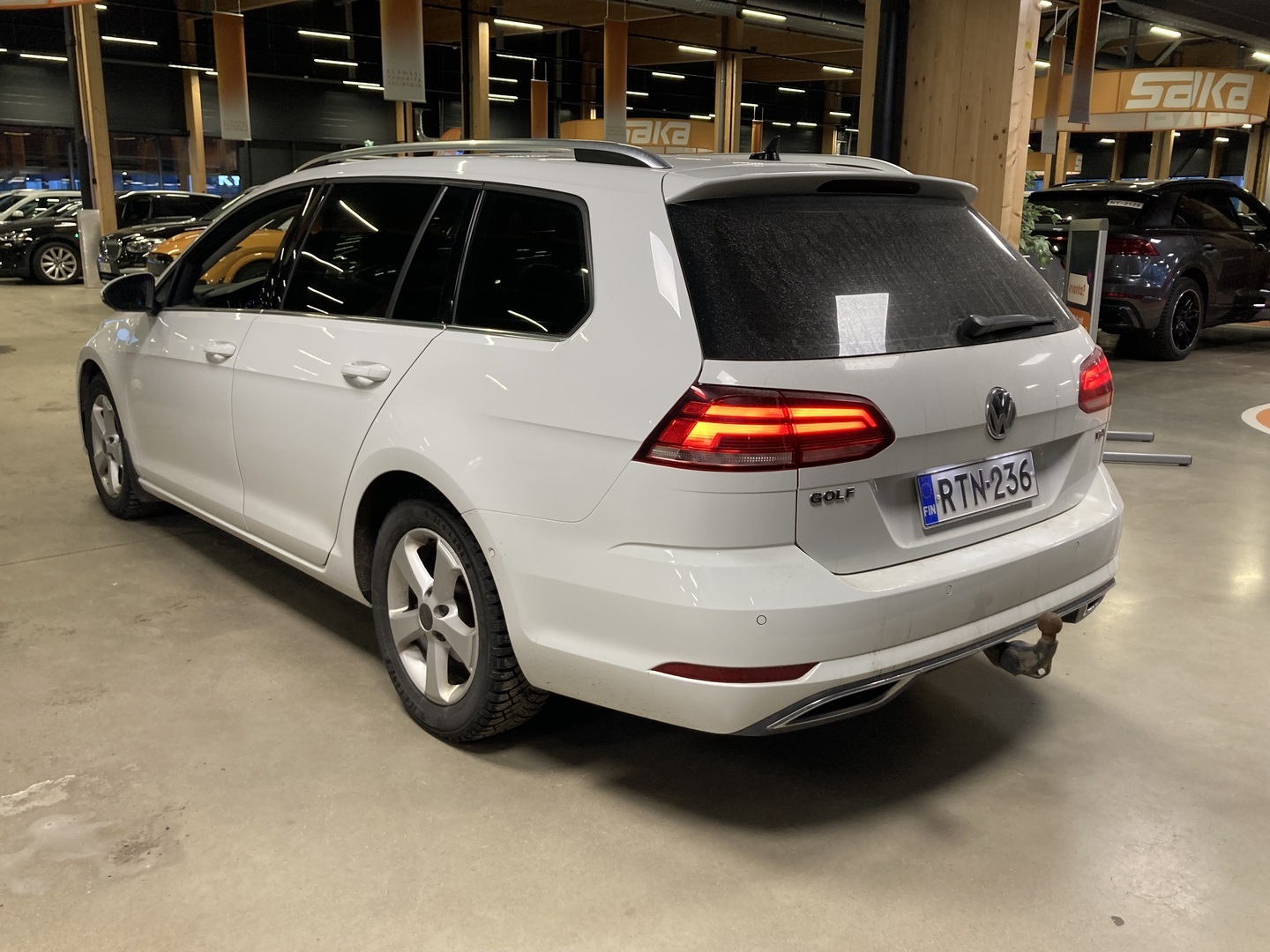 VOLKSWAGEN Golf 2018