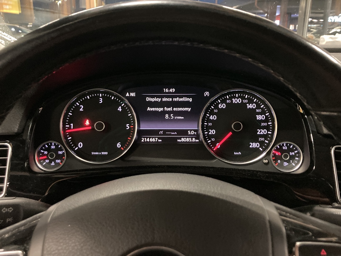 VOLKSWAGEN Touareg 2011