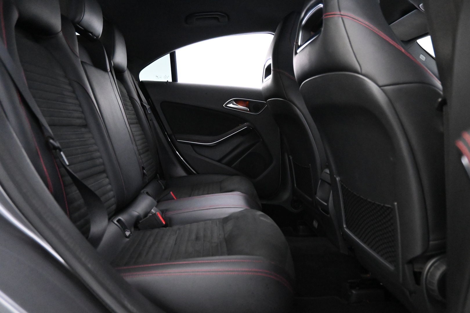 MERCEDES-BENZ CLA 2015