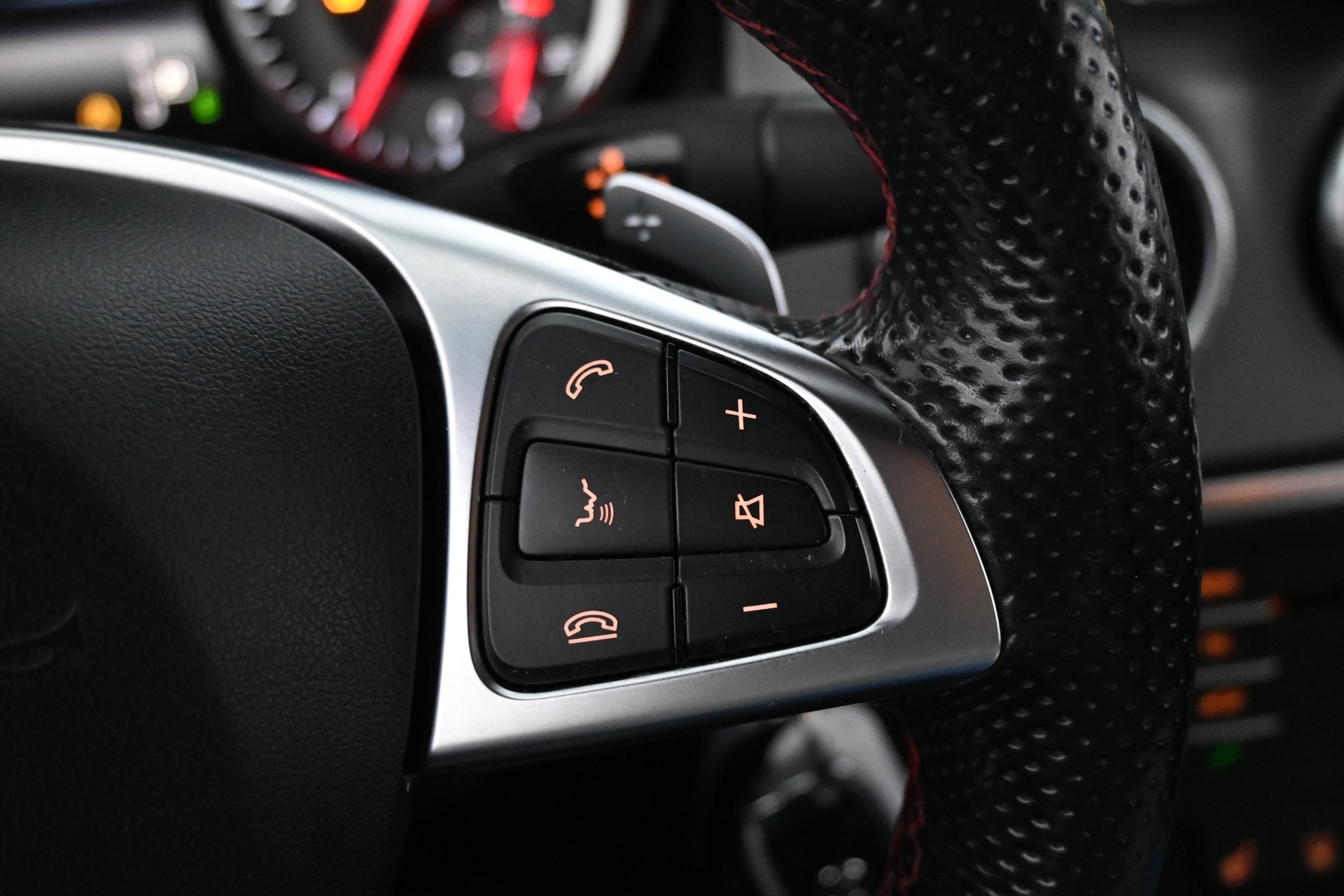 MERCEDES-BENZ CLA 2015