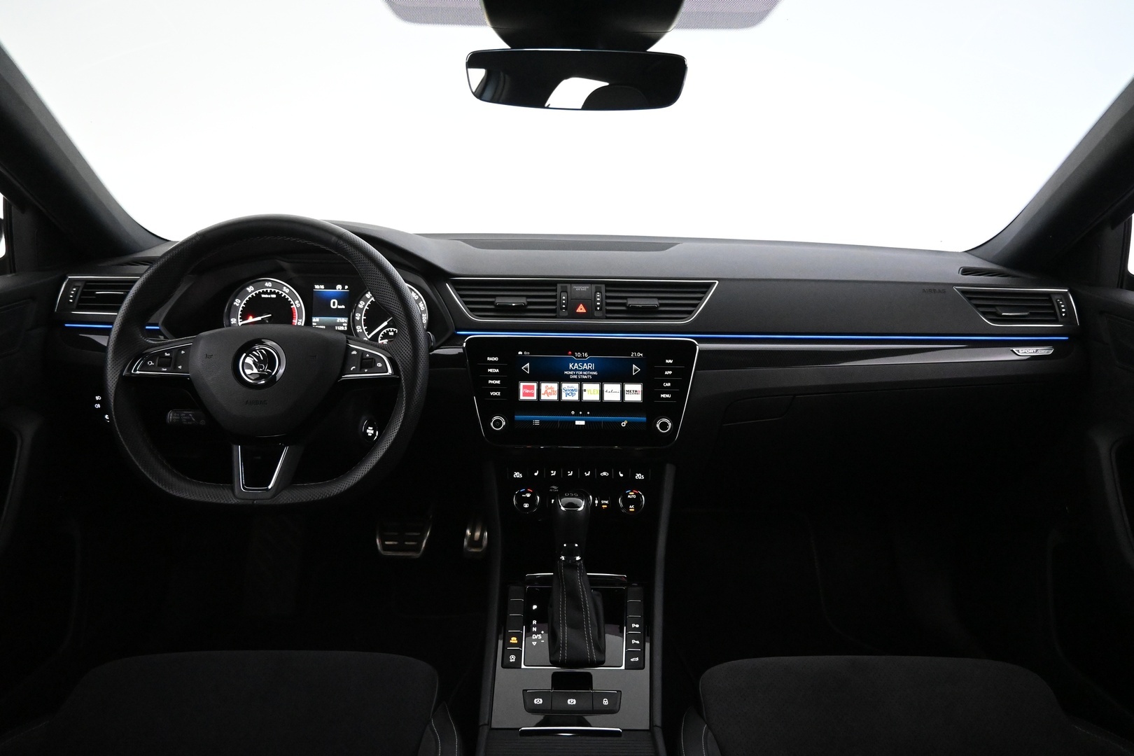 SKODA Superb 2018