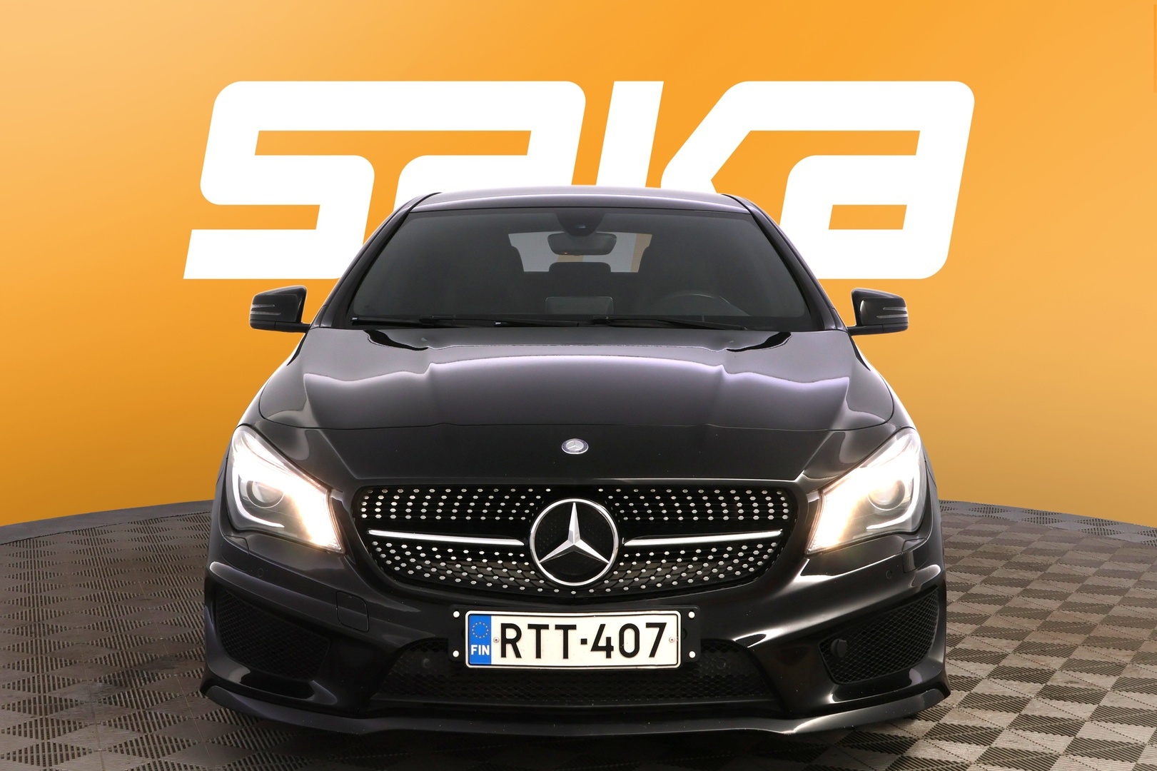 MERCEDES-BENZ CLA 2015