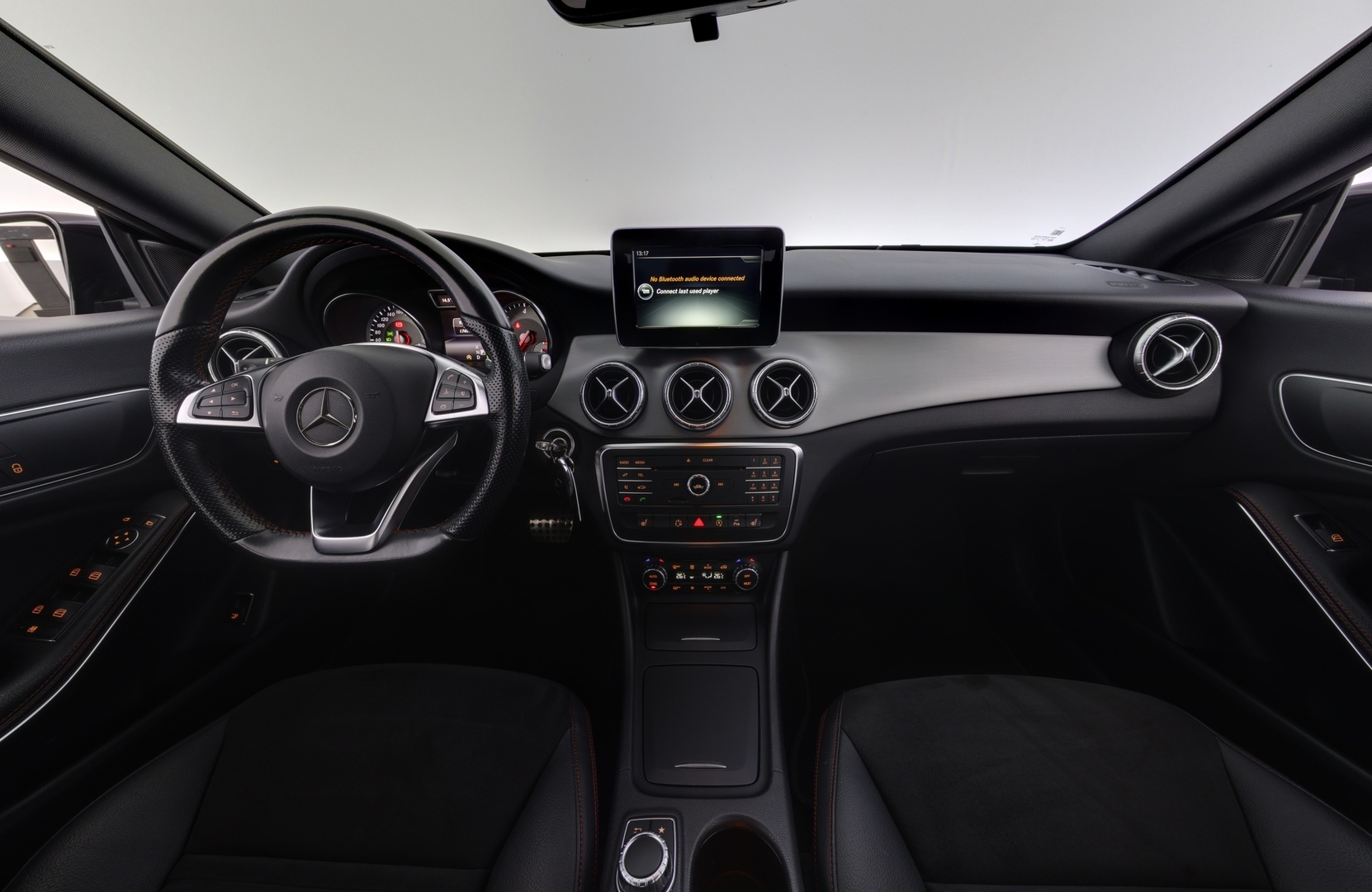 MERCEDES-BENZ CLA 2015