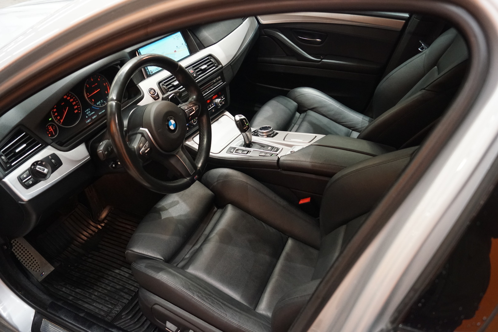 BMW 520 2014