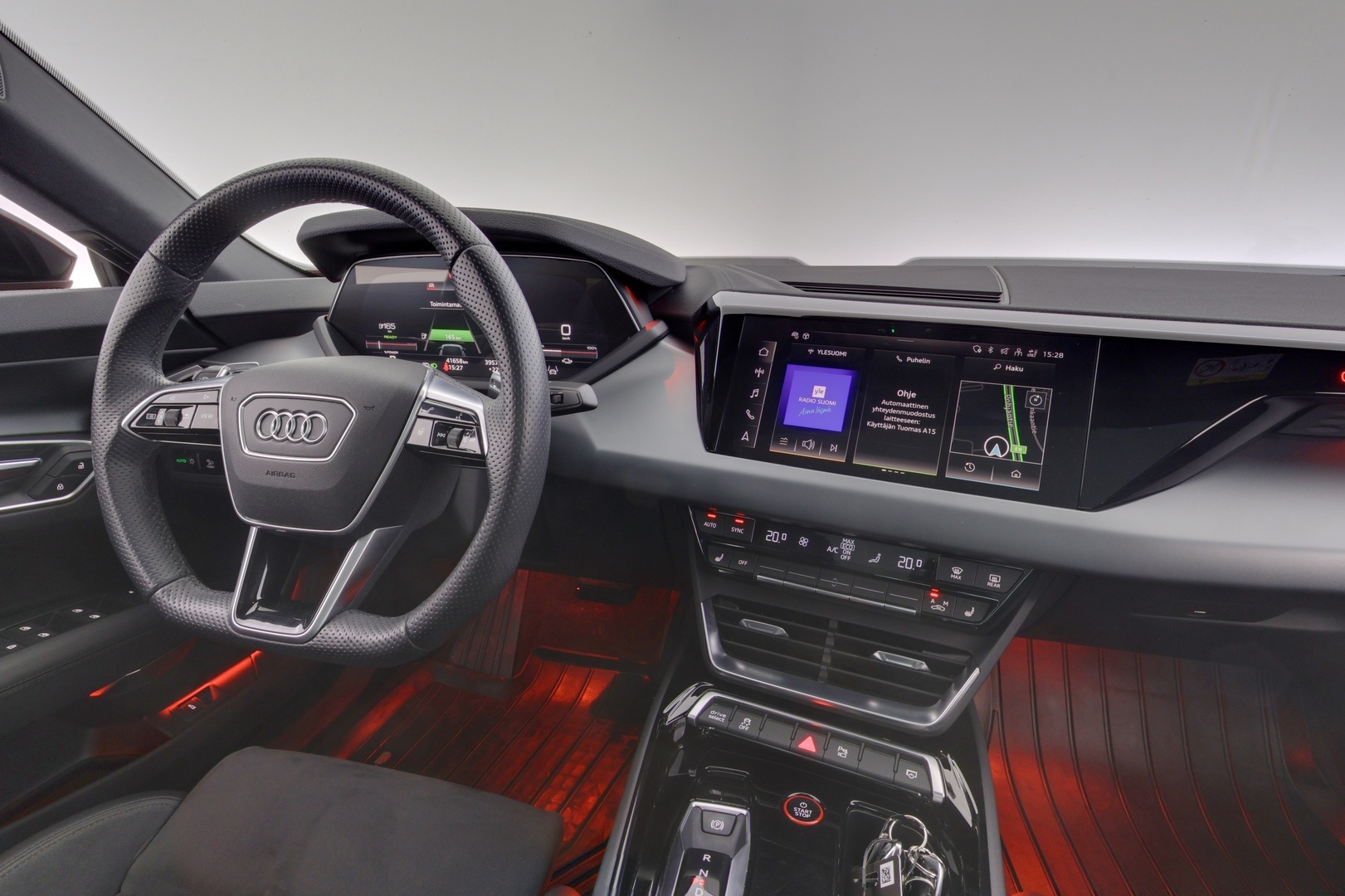 AUDI e-tron GT 2023