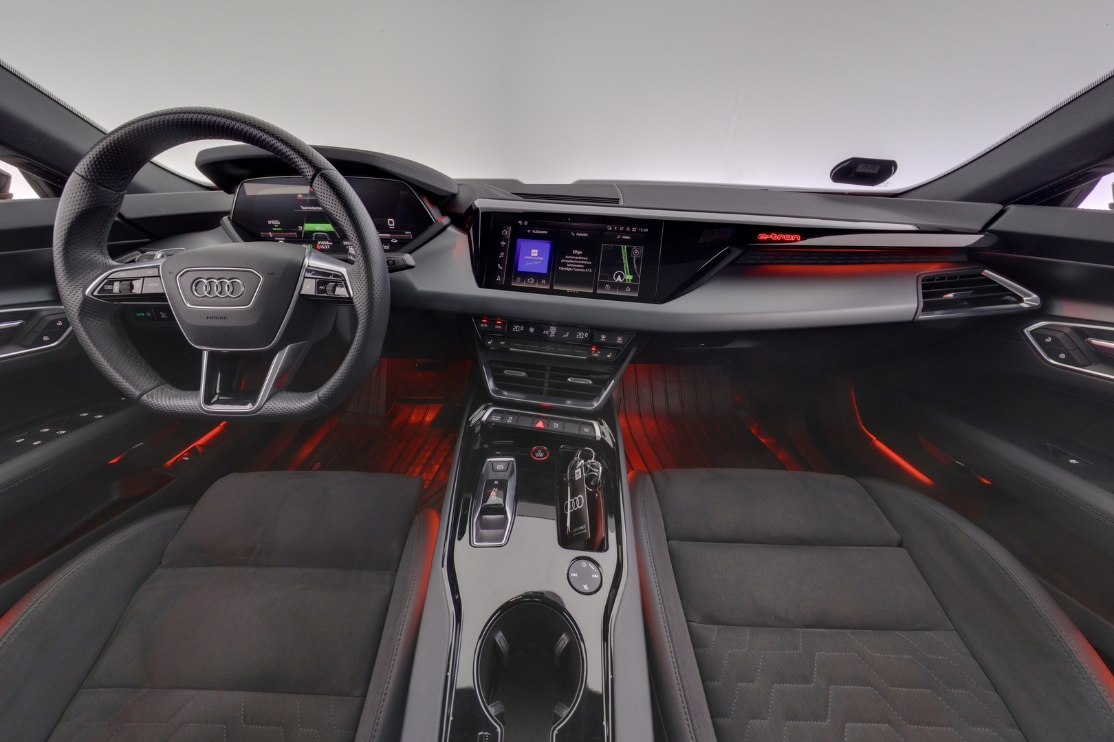 AUDI e-tron GT 2023