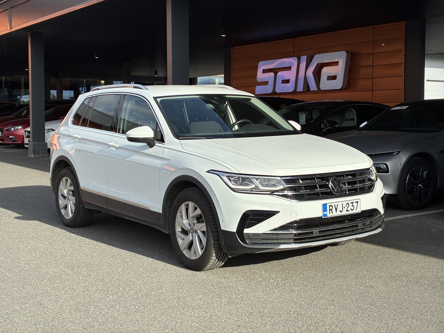 VOLKSWAGEN Tiguan 2023
