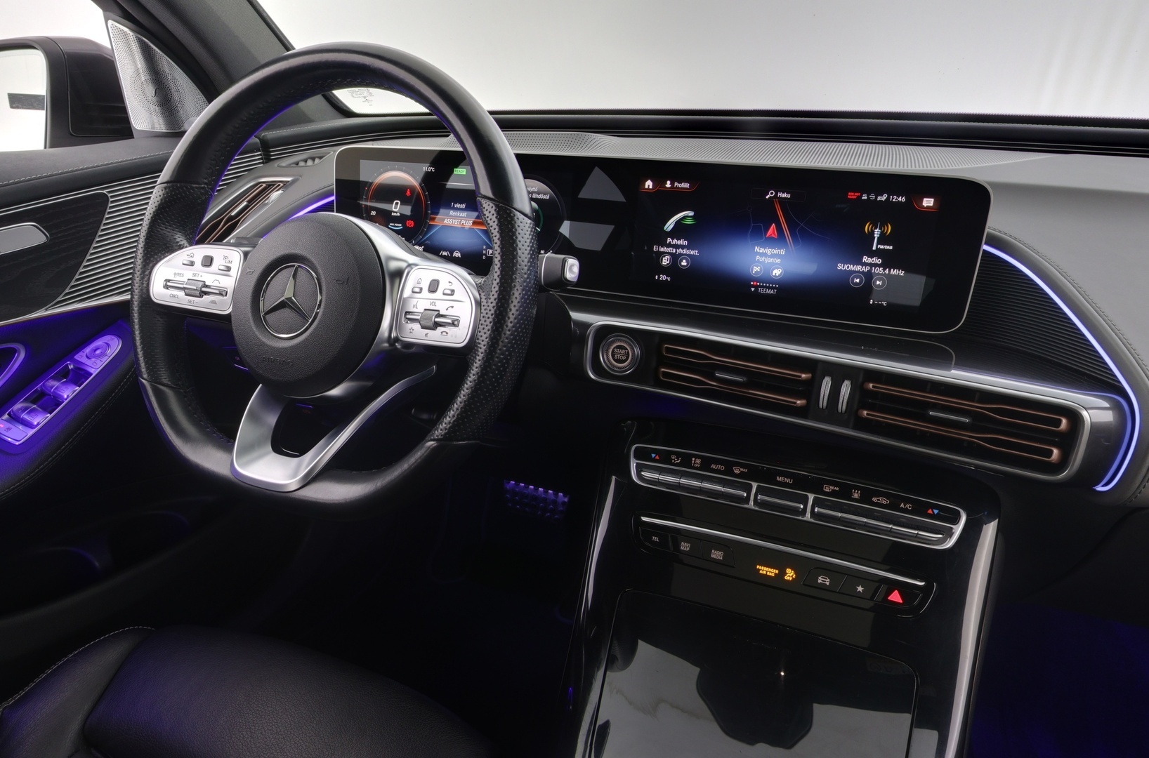 MERCEDES-BENZ EQC 2021