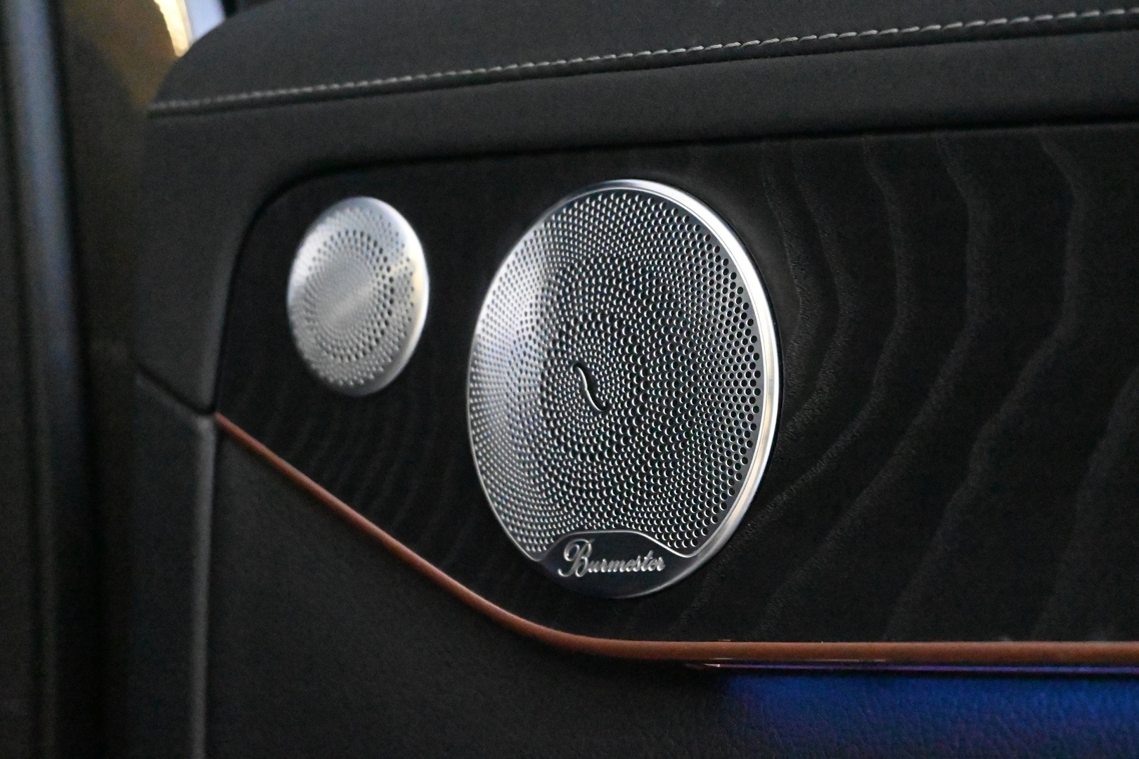 MERCEDES-BENZ EQC 2021