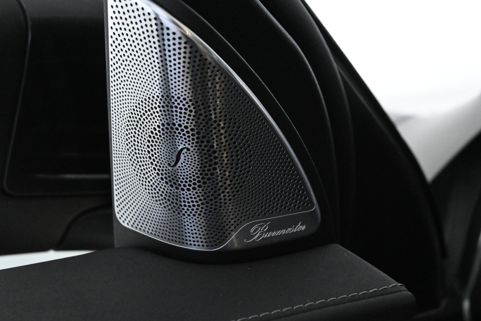 MERCEDES-BENZ EQC 2021