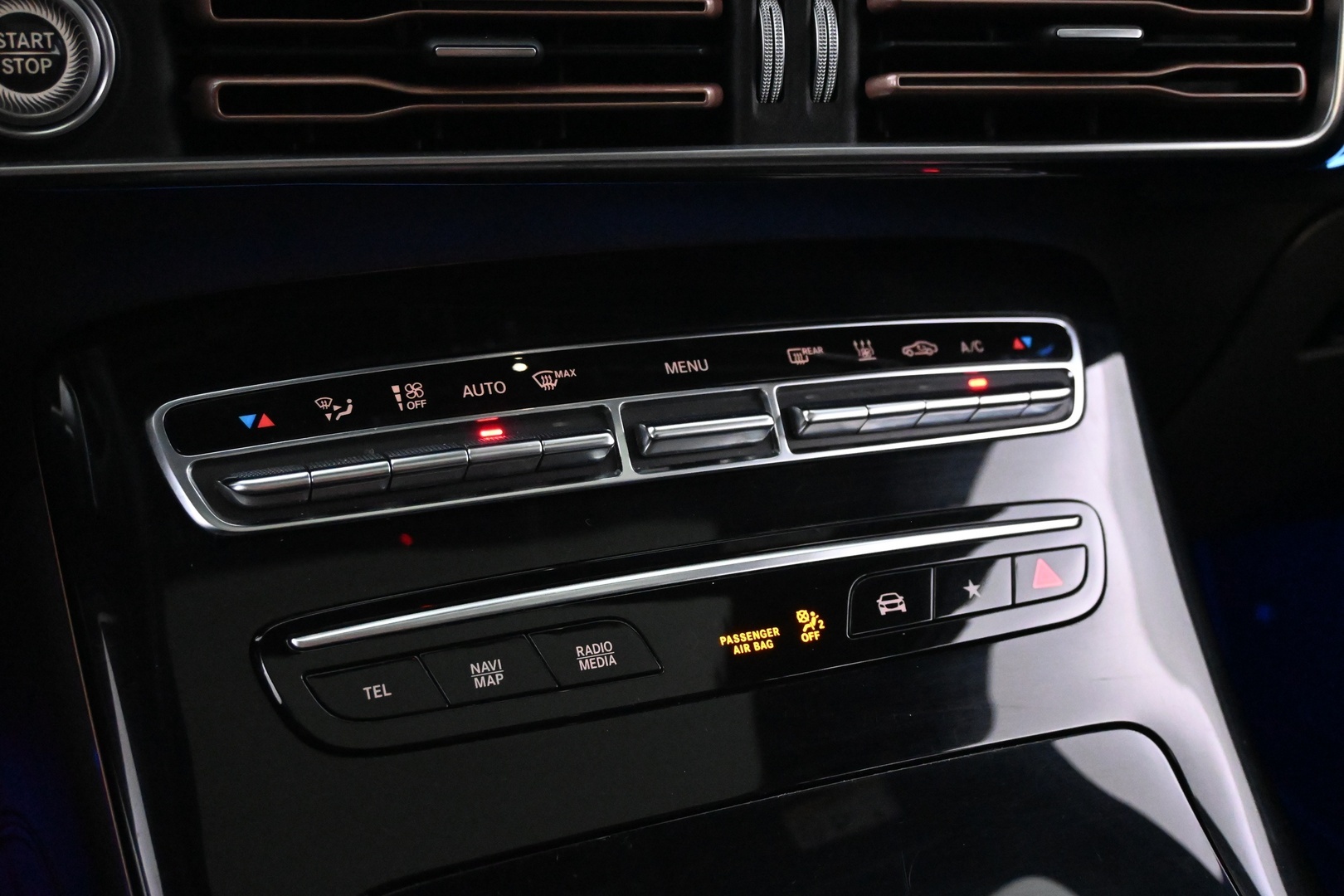 MERCEDES-BENZ EQC 2021