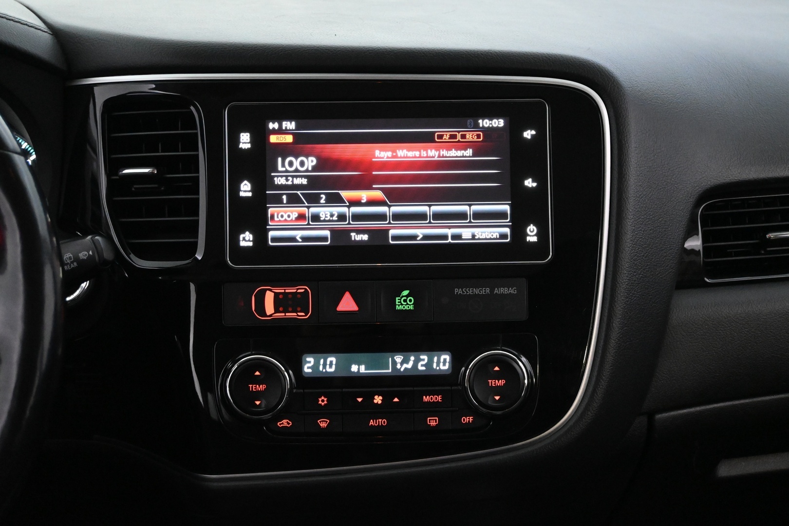 MITSUBISHI Outlander 2018