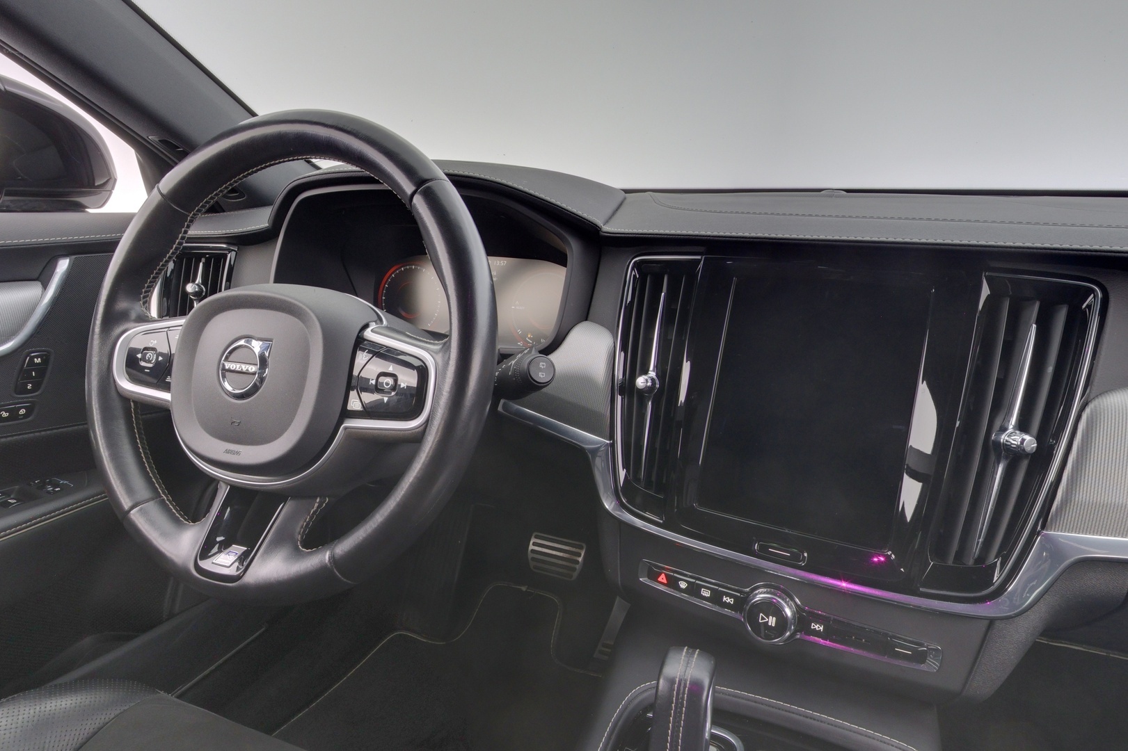 VOLVO V90 2020