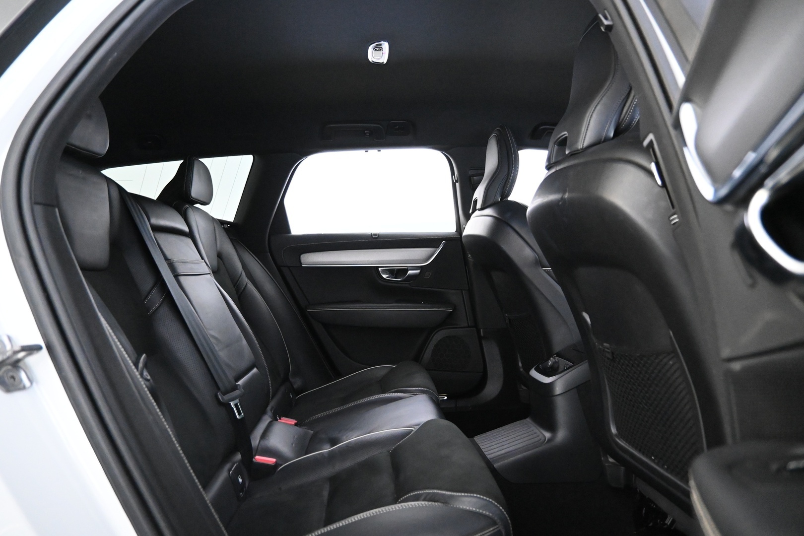 VOLVO V90 2020