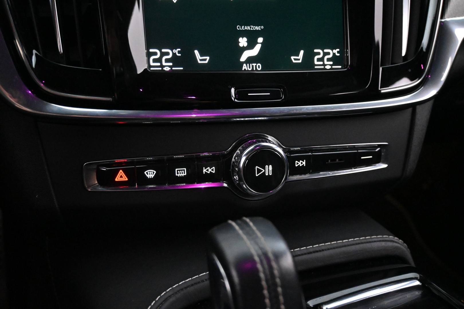 VOLVO V90 2020