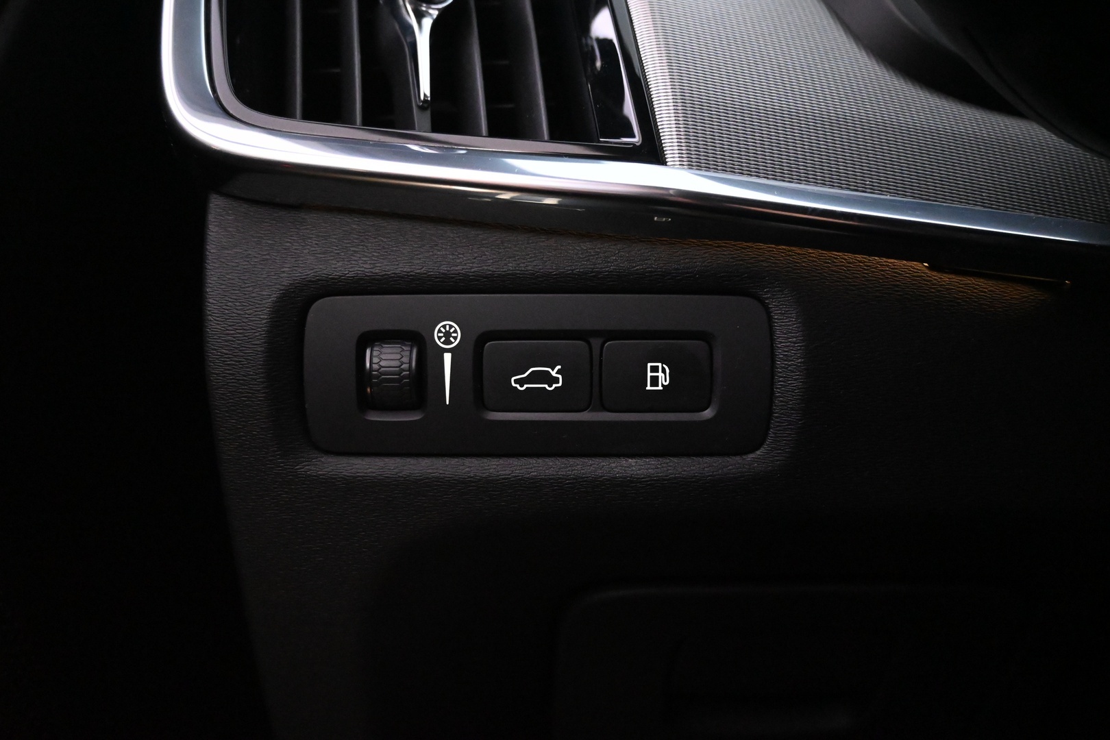 VOLVO V90 2020