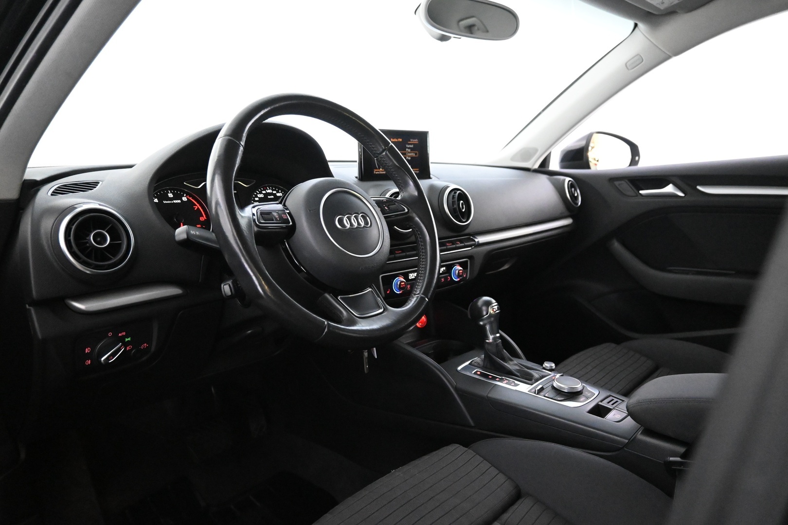 AUDI A3 2015
