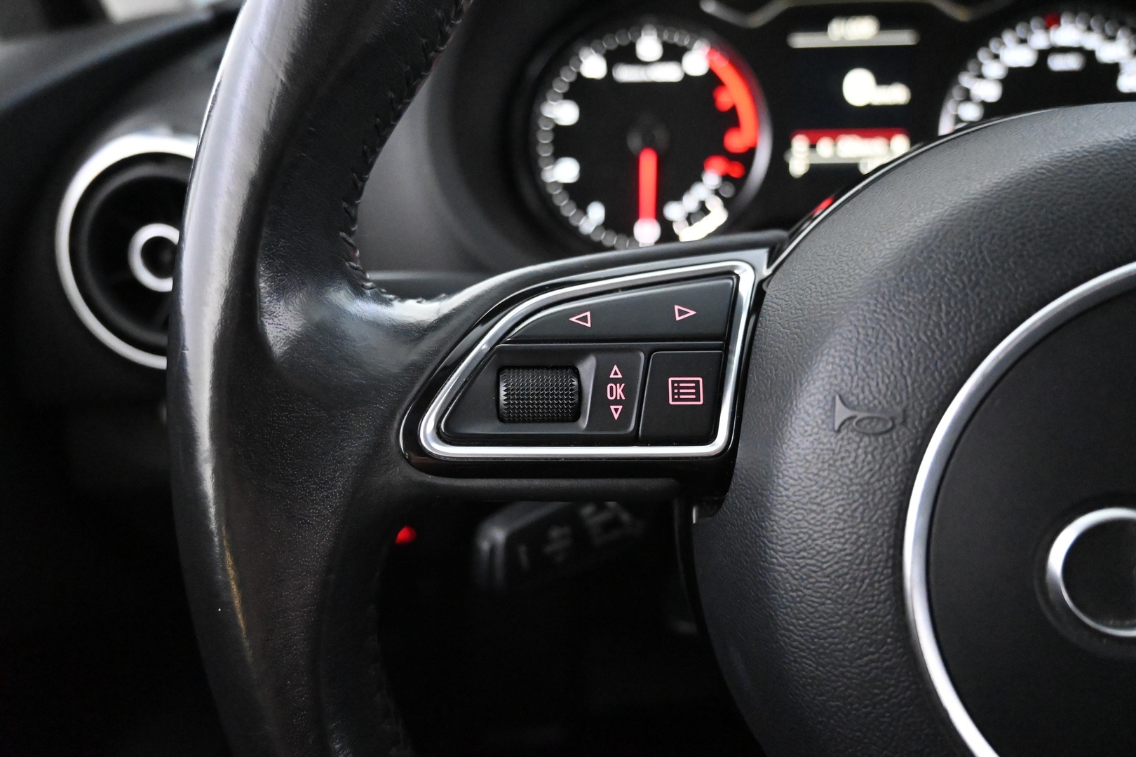 AUDI A3 2015