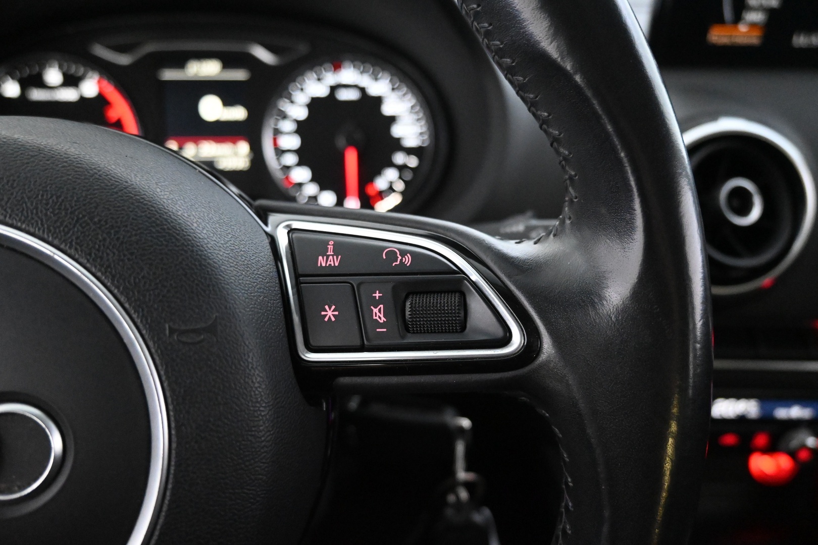 AUDI A3 2015