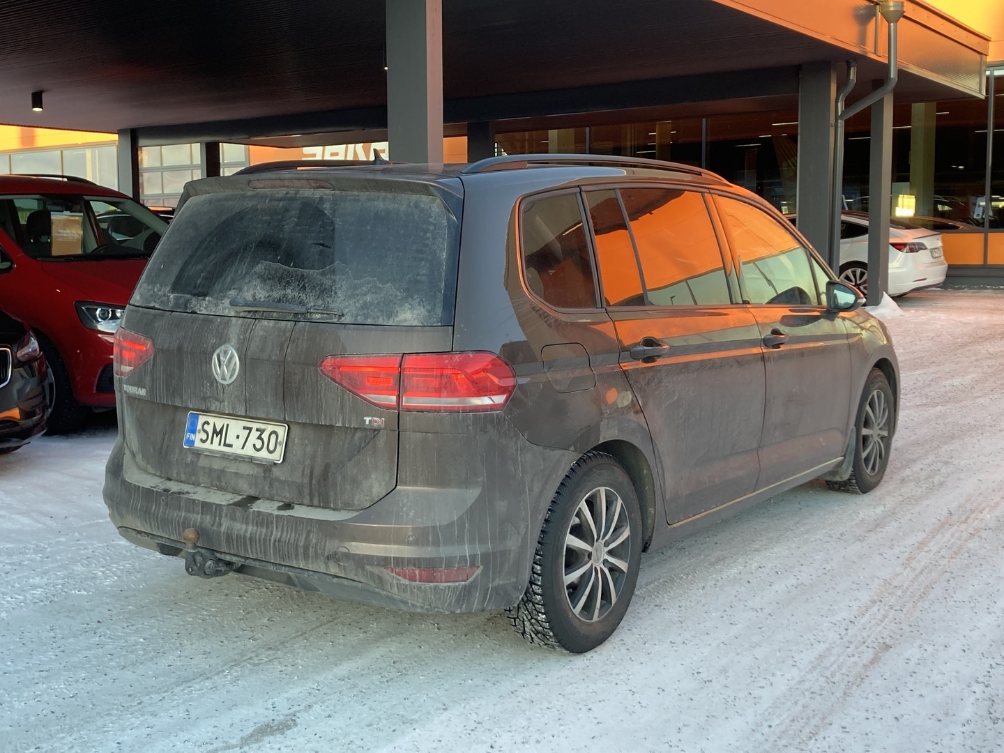 VOLKSWAGEN Touran 2018