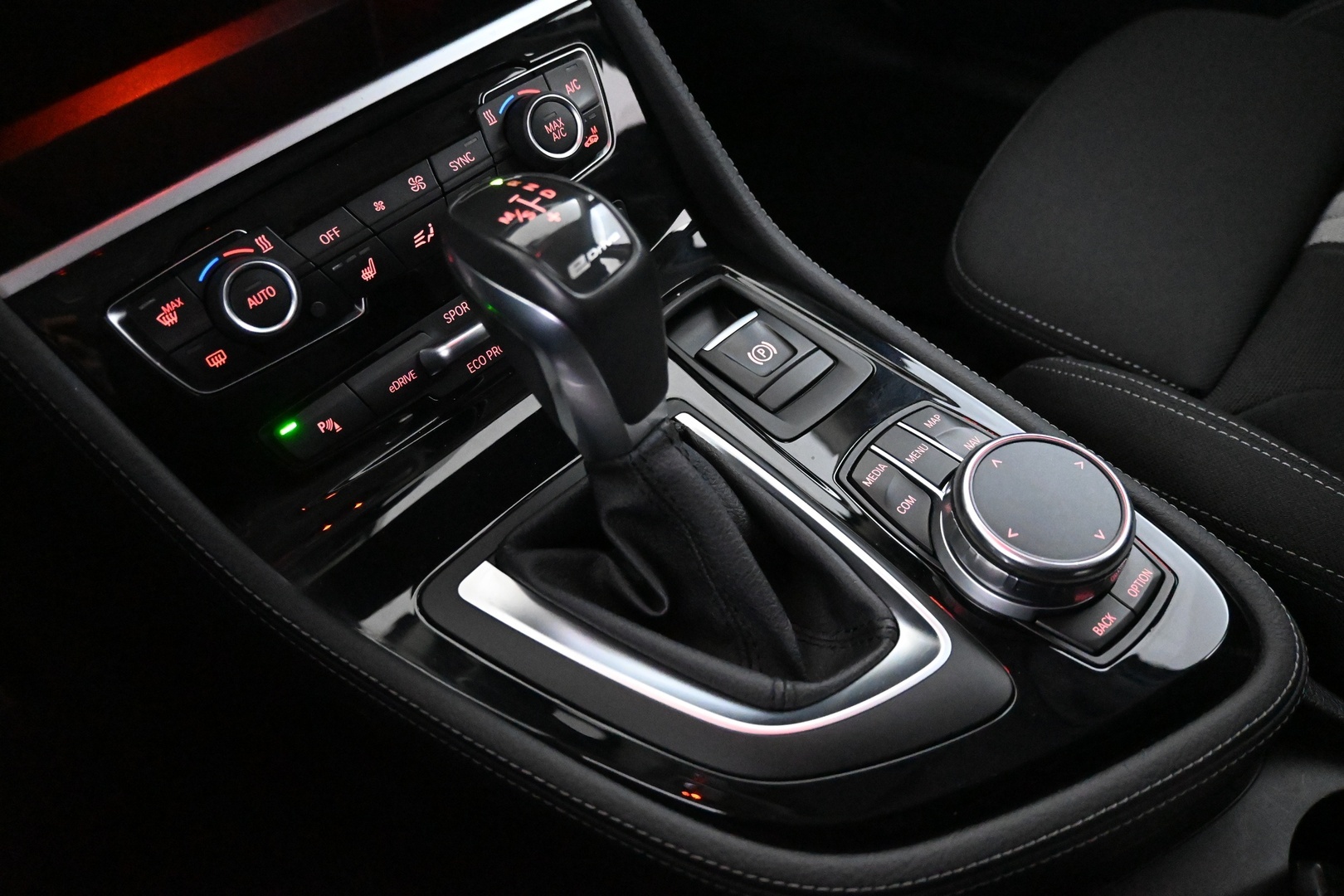 BMW 225 2017