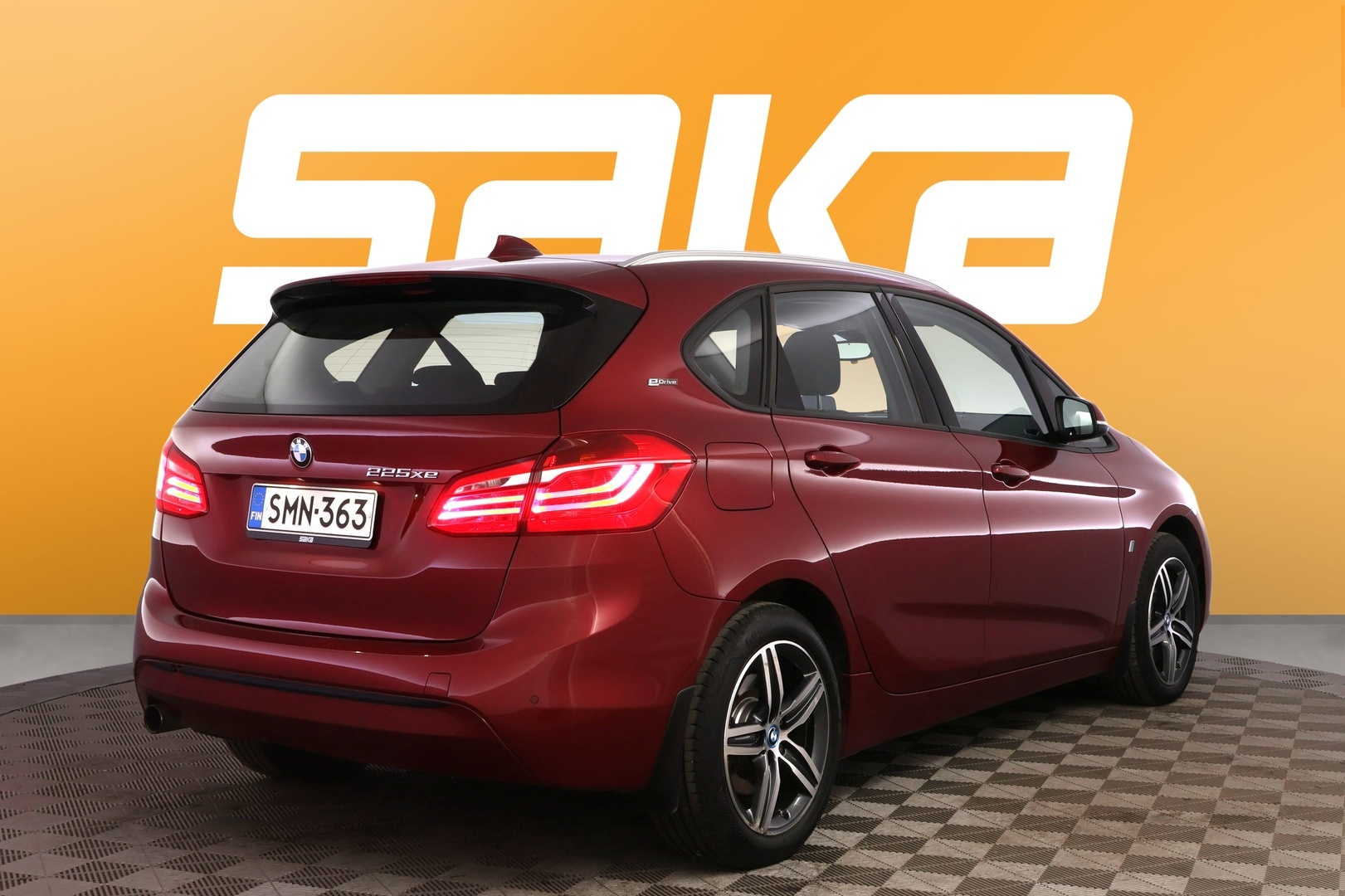 BMW 225 2017