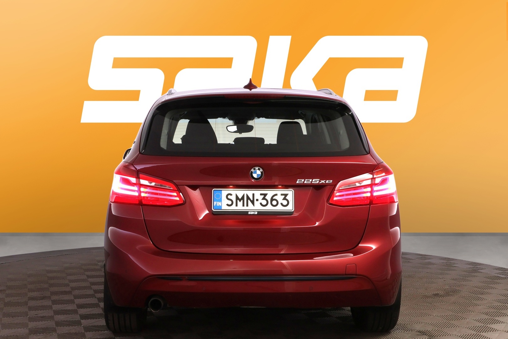 BMW 225 2017