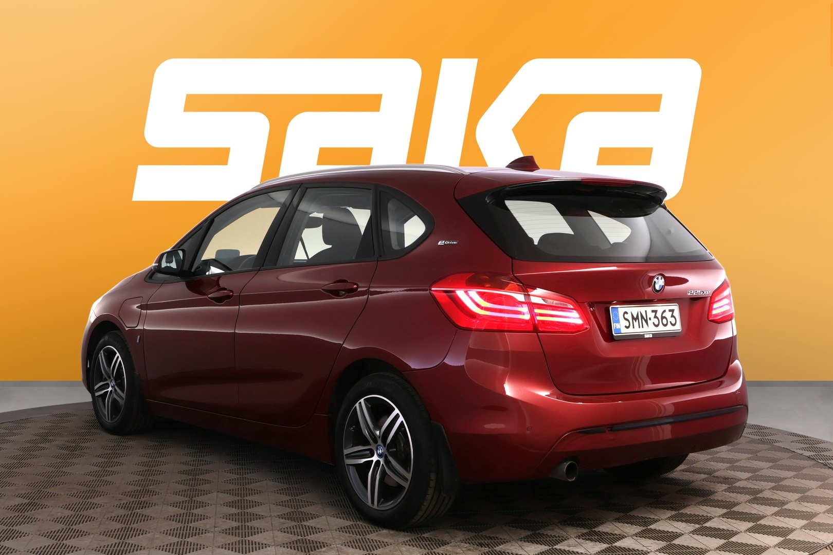 BMW 225 2017