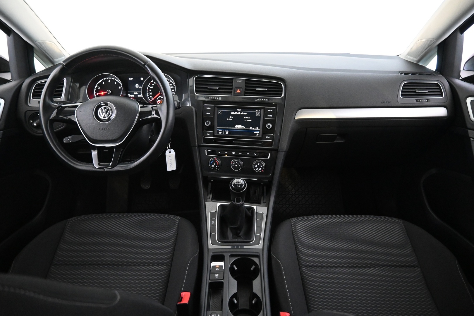 VOLKSWAGEN Golf 2018