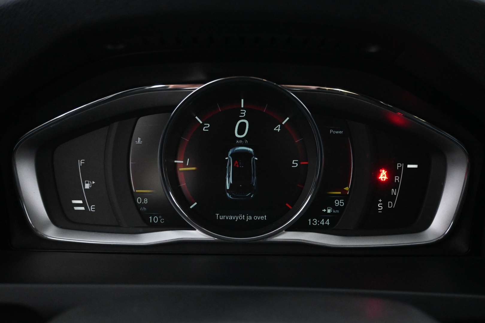 VOLVO V60 Cross Country 2015