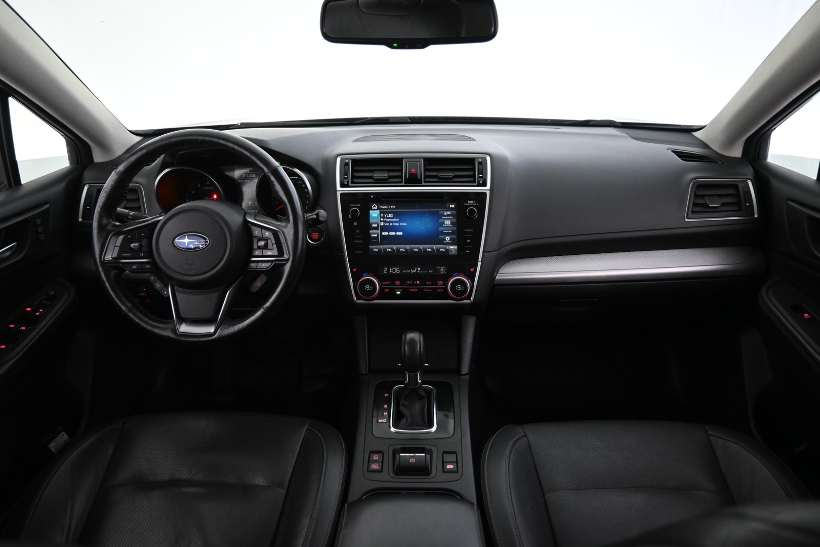 SUBARU Outback 2018