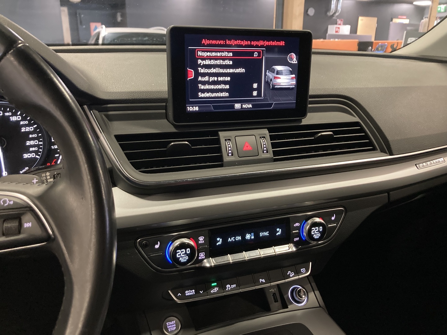 AUDI Q5 2021