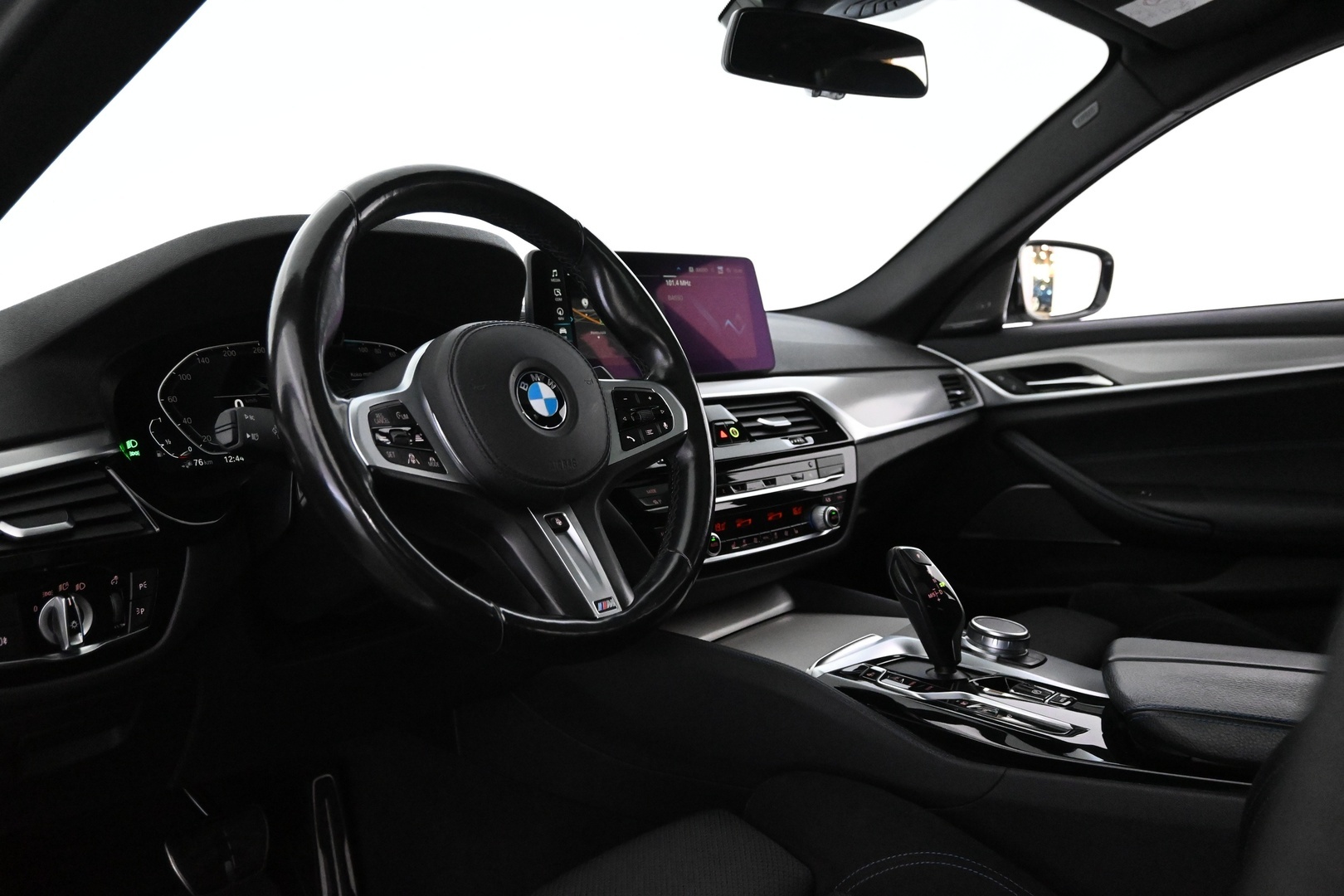 BMW 530 2021