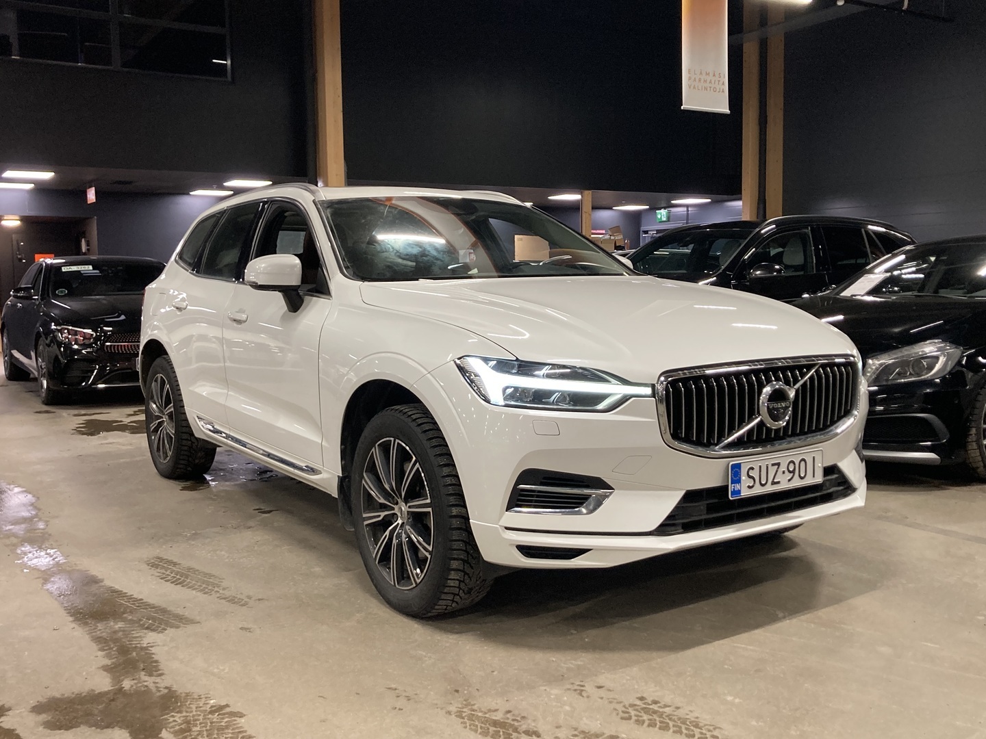 VOLVO XC60 2019