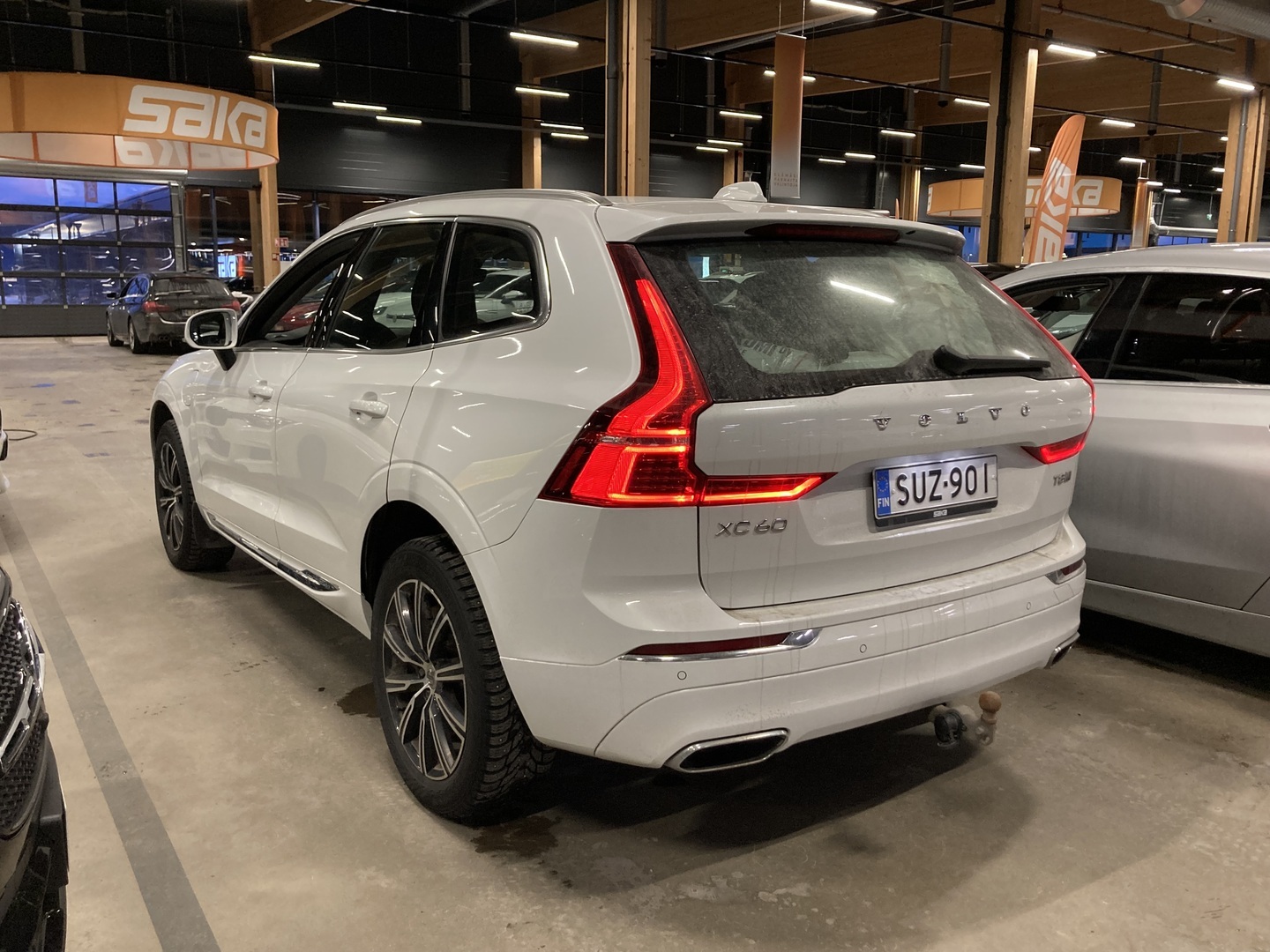 VOLVO XC60 2019