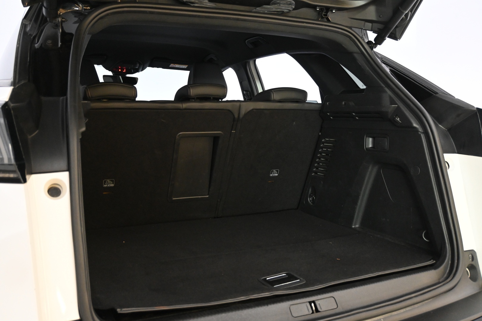 PEUGEOT 3008 2021