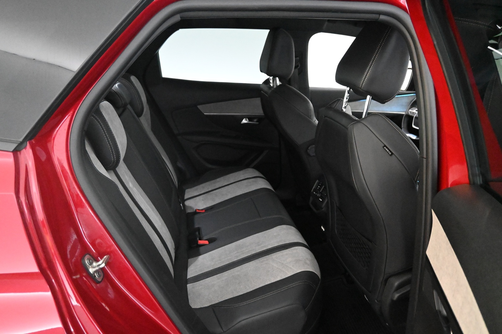 PEUGEOT 3008 2021