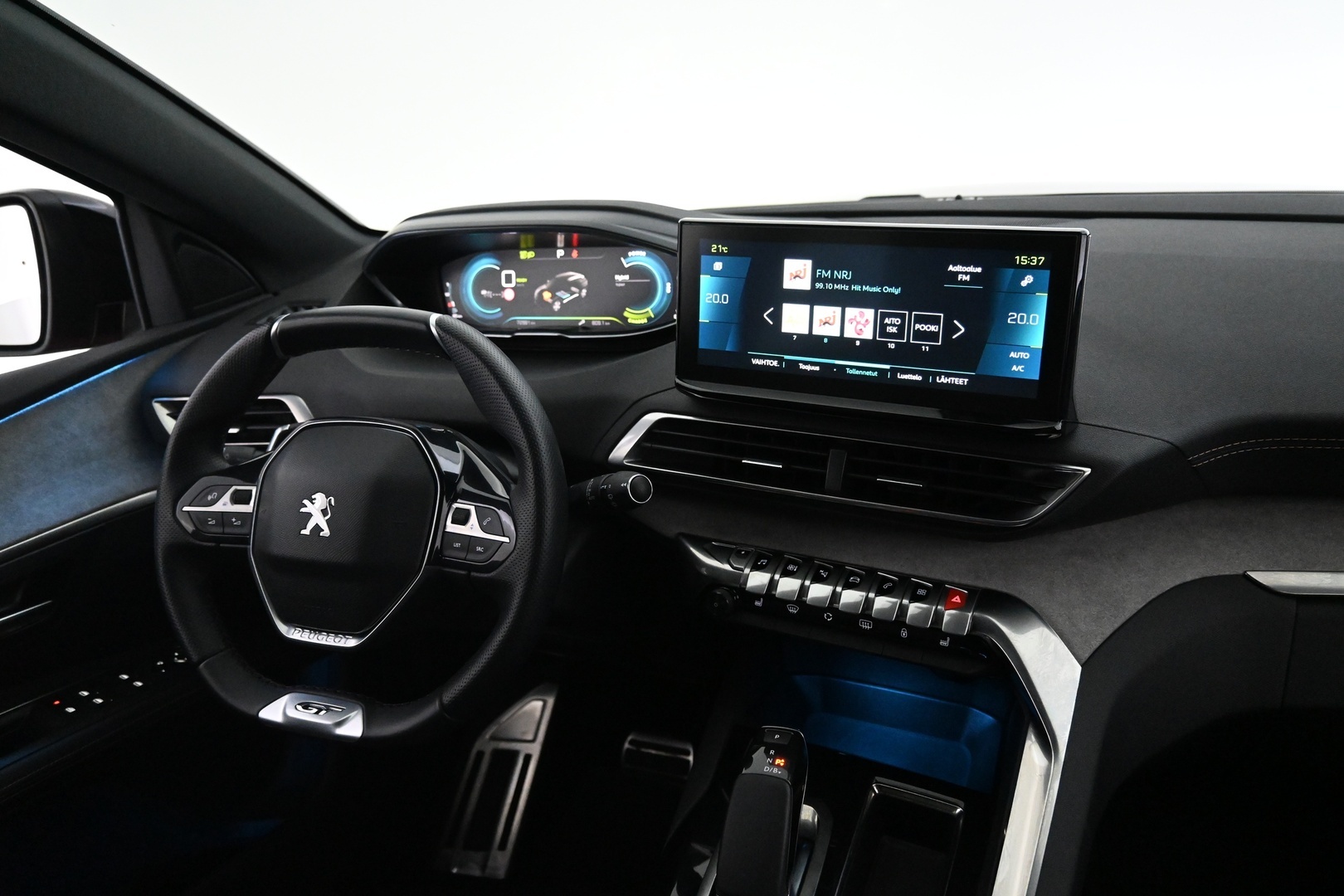 PEUGEOT 3008 2021