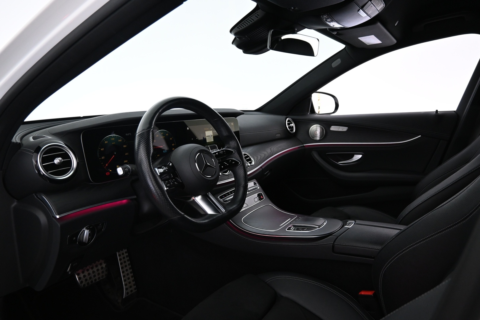 MERCEDES-BENZ E 2021
