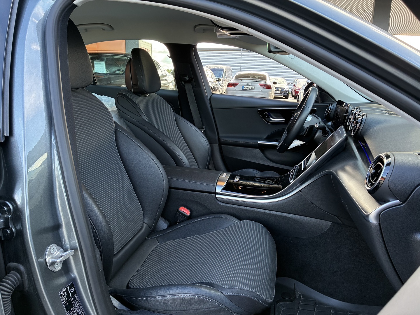 MERCEDES-BENZ C 2022