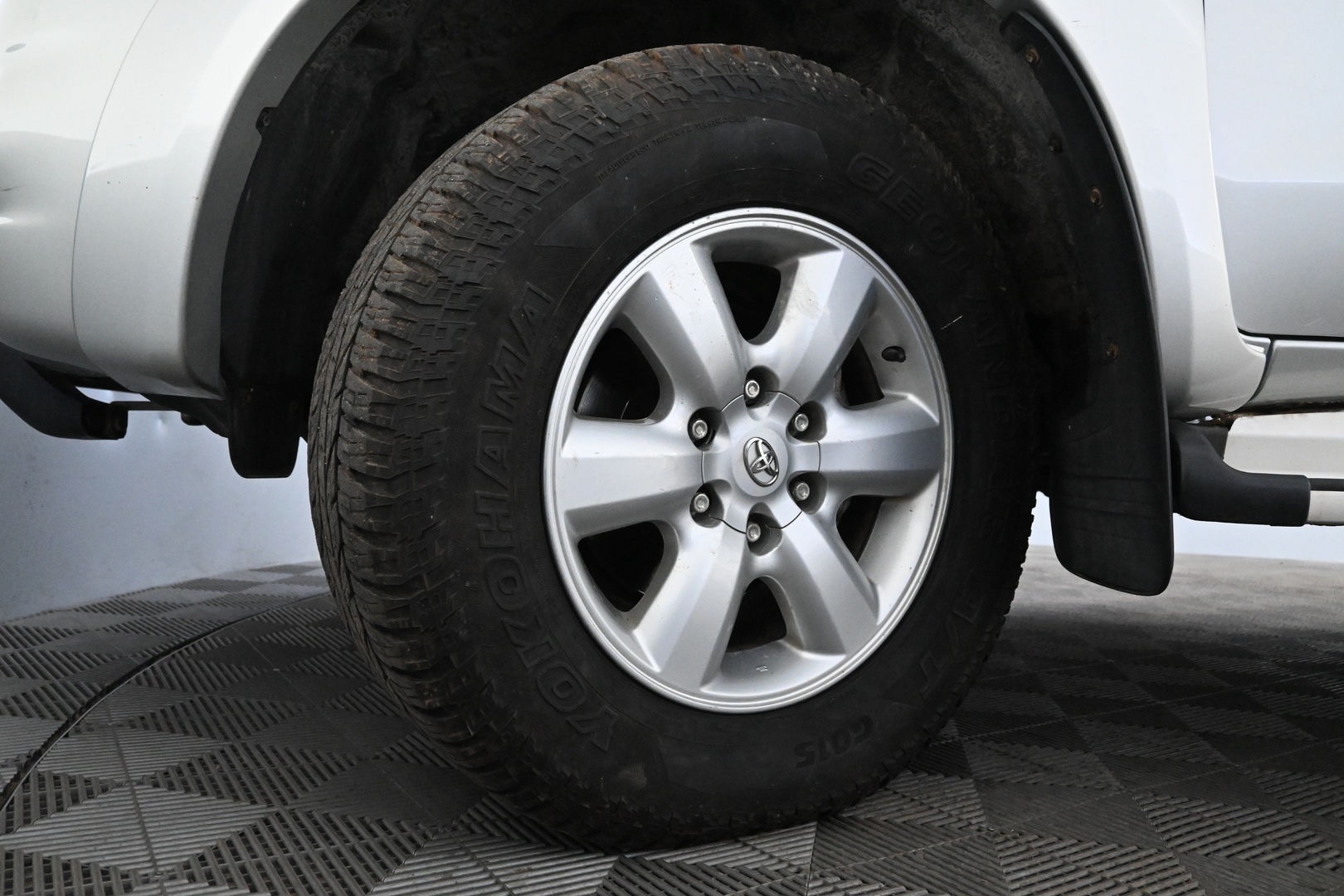 TOYOTA Hilux 2011