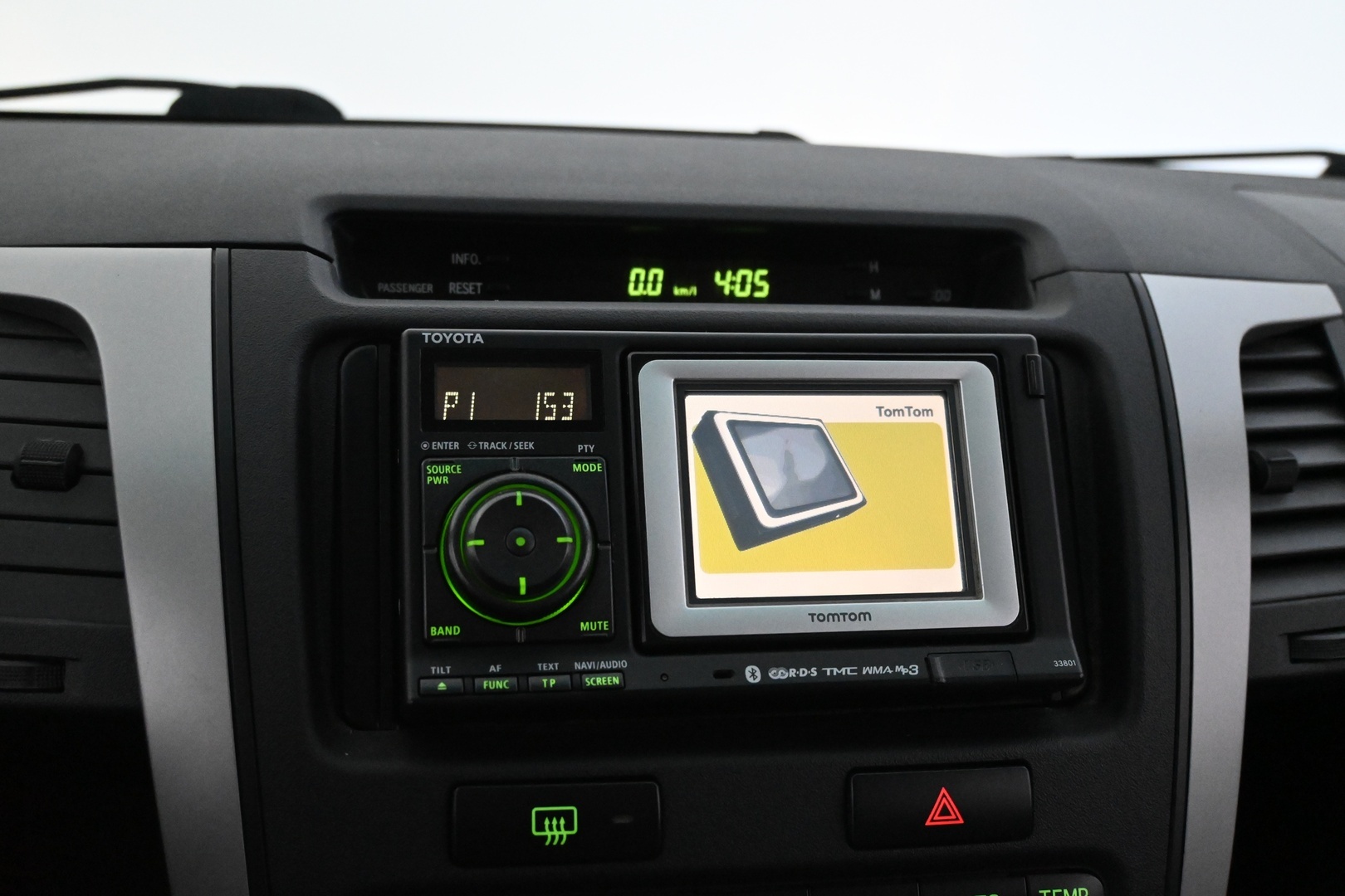 TOYOTA Hilux 2011