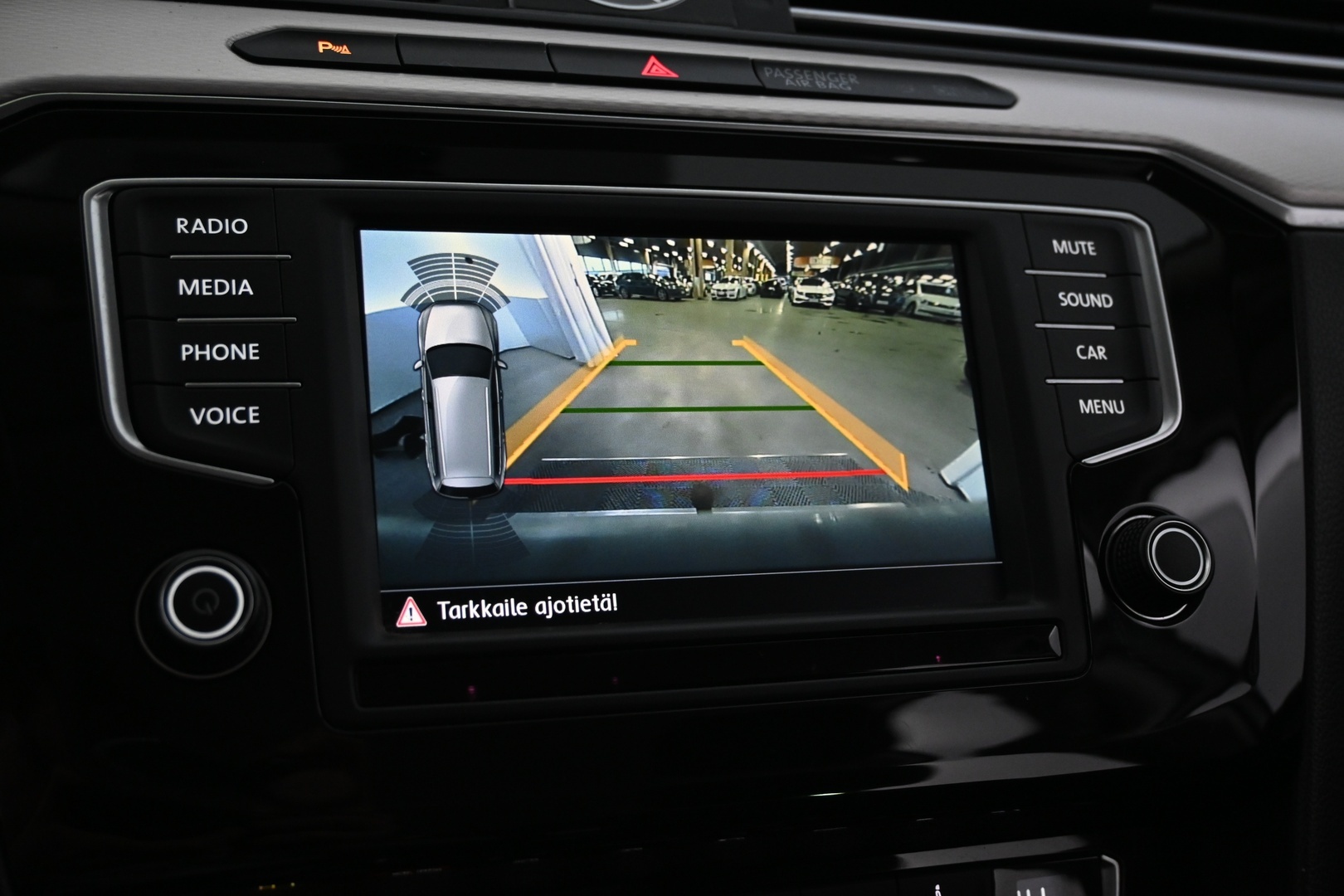 VOLKSWAGEN Passat 2016