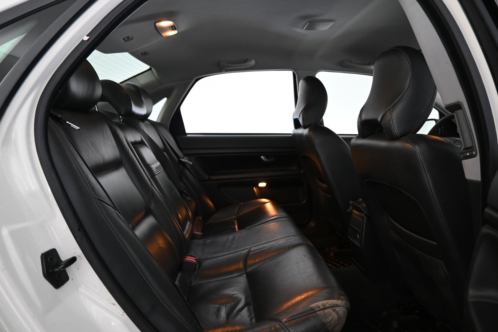 VOLVO S80 2002
