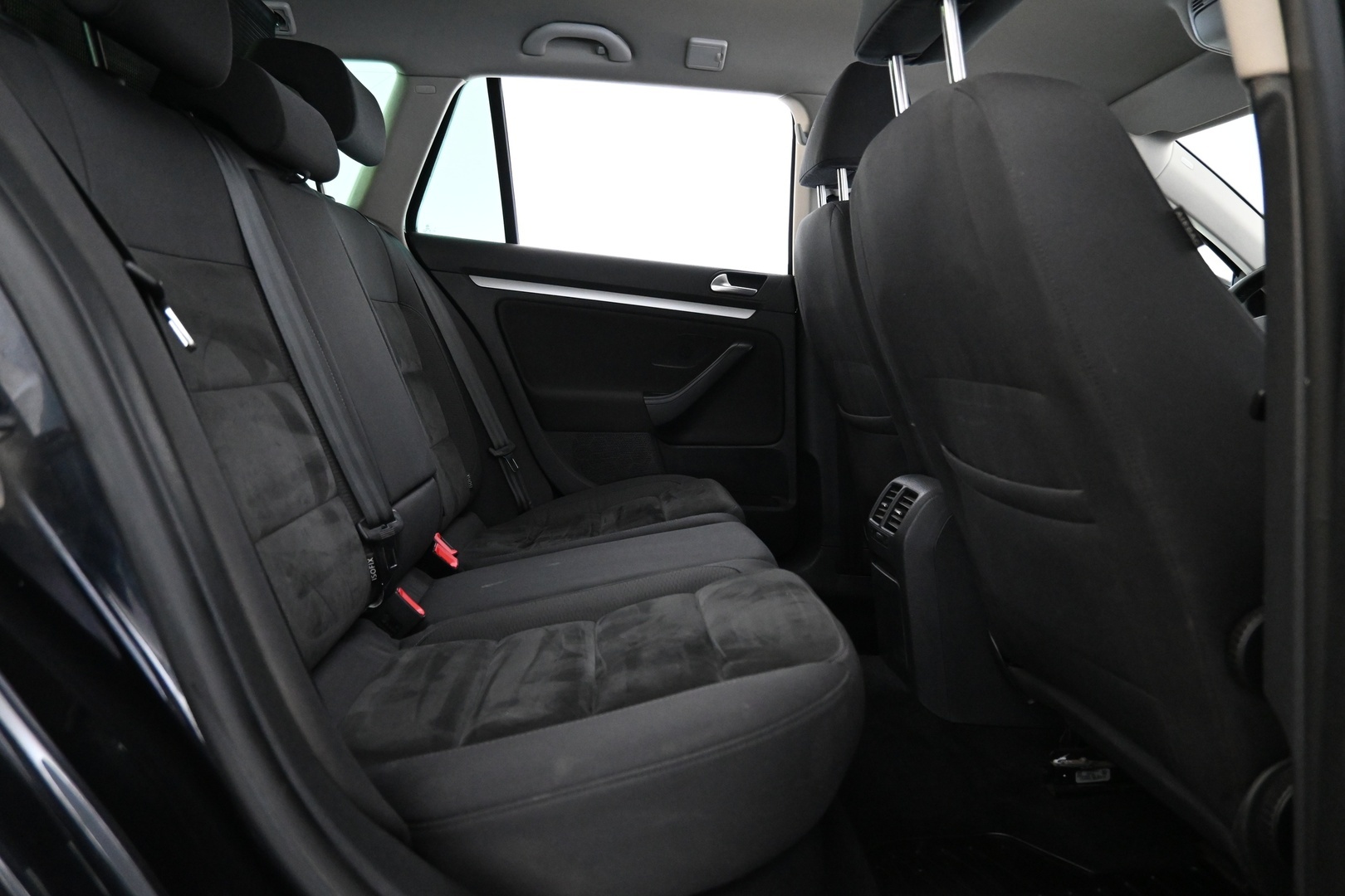 VOLKSWAGEN Golf 2010