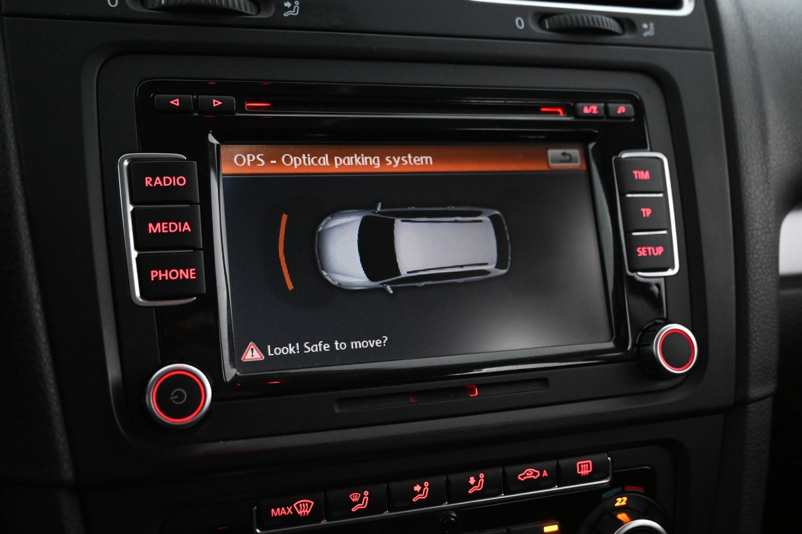 VOLKSWAGEN Golf 2010