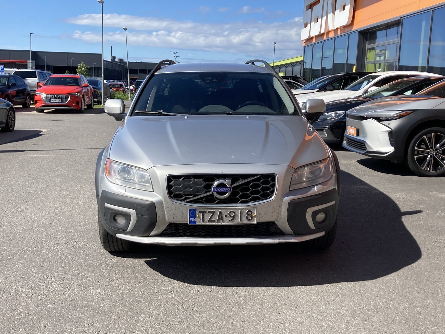 VOLVO XC70 2013