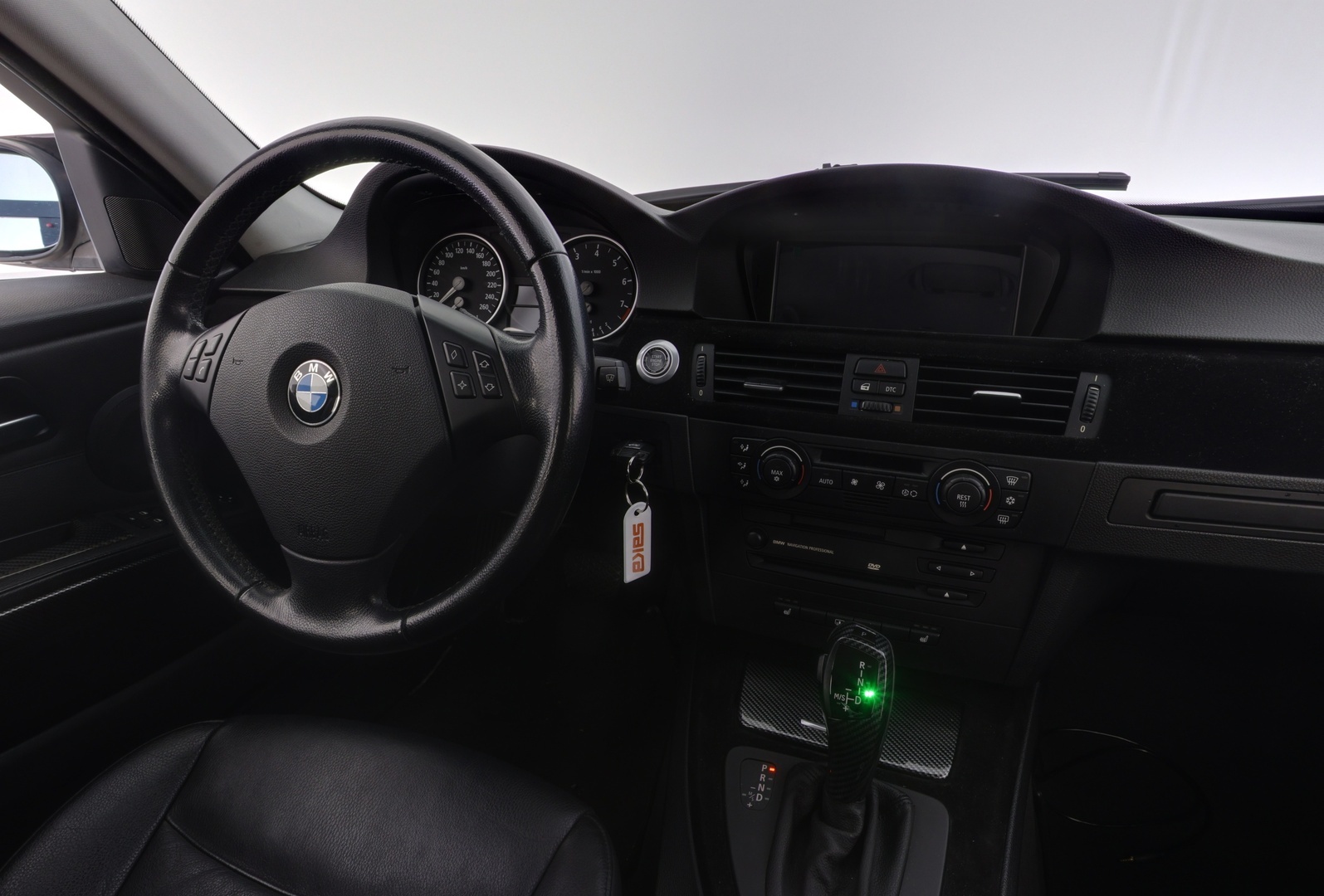 BMW 330 2007