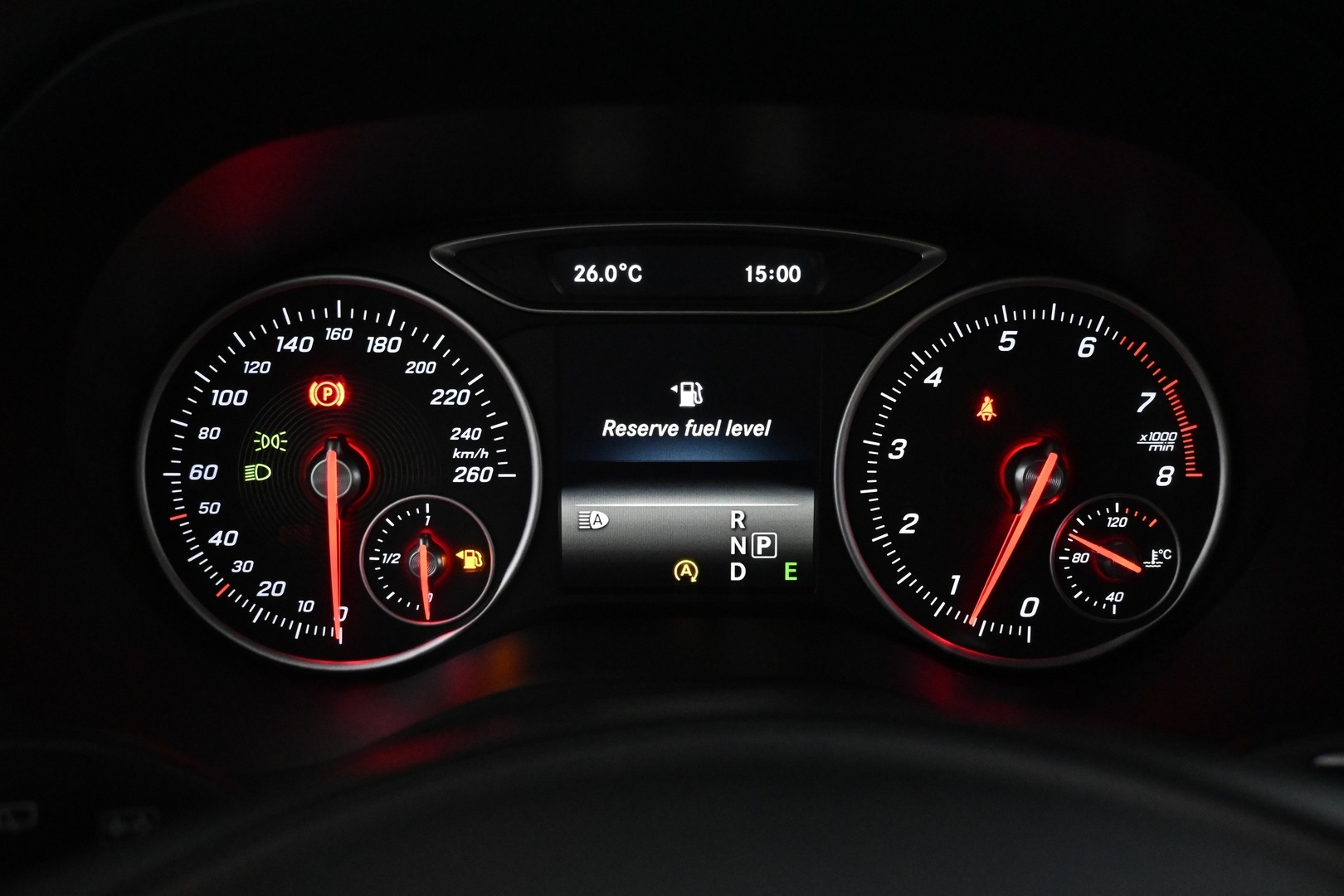 MERCEDES-BENZ B 2016