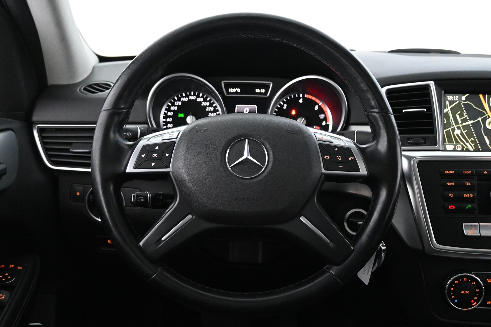 MERCEDES-BENZ ML 2013